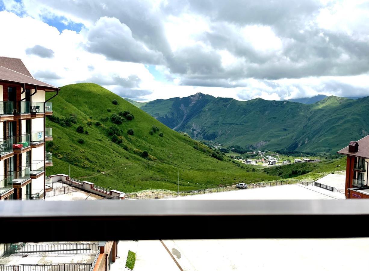 2-Room Apartment Nft New Gudauri 452 외부 사진